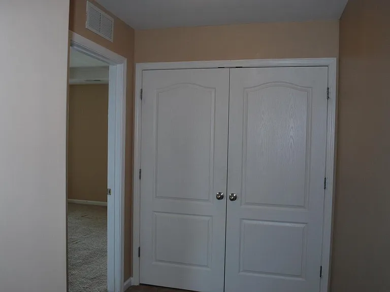 1064 Jouett Creek Dr — Photo 23