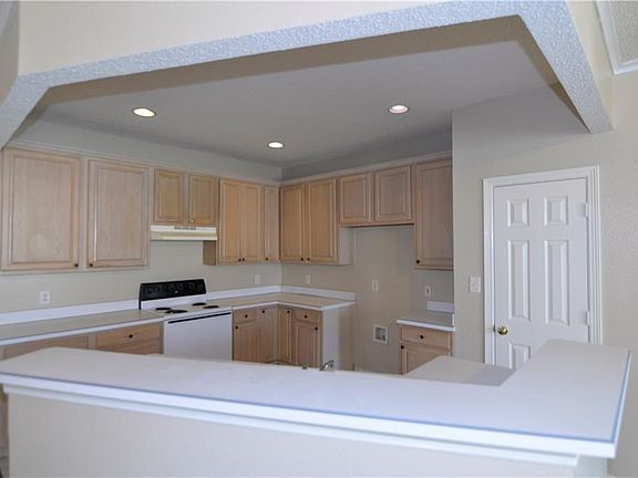 4th image of 1202 San Miguel Dr