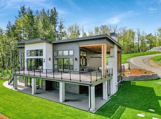 787 Queen Mountain Dr, Bellingham, WA 98226