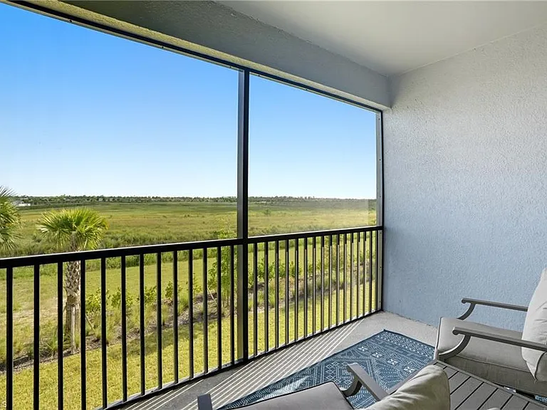 11861 Venetian Lagoon Dr — Photo 31