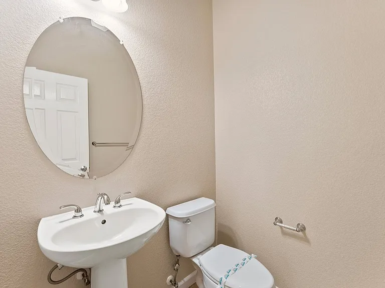 4032 Crandall Cir — Photo 11