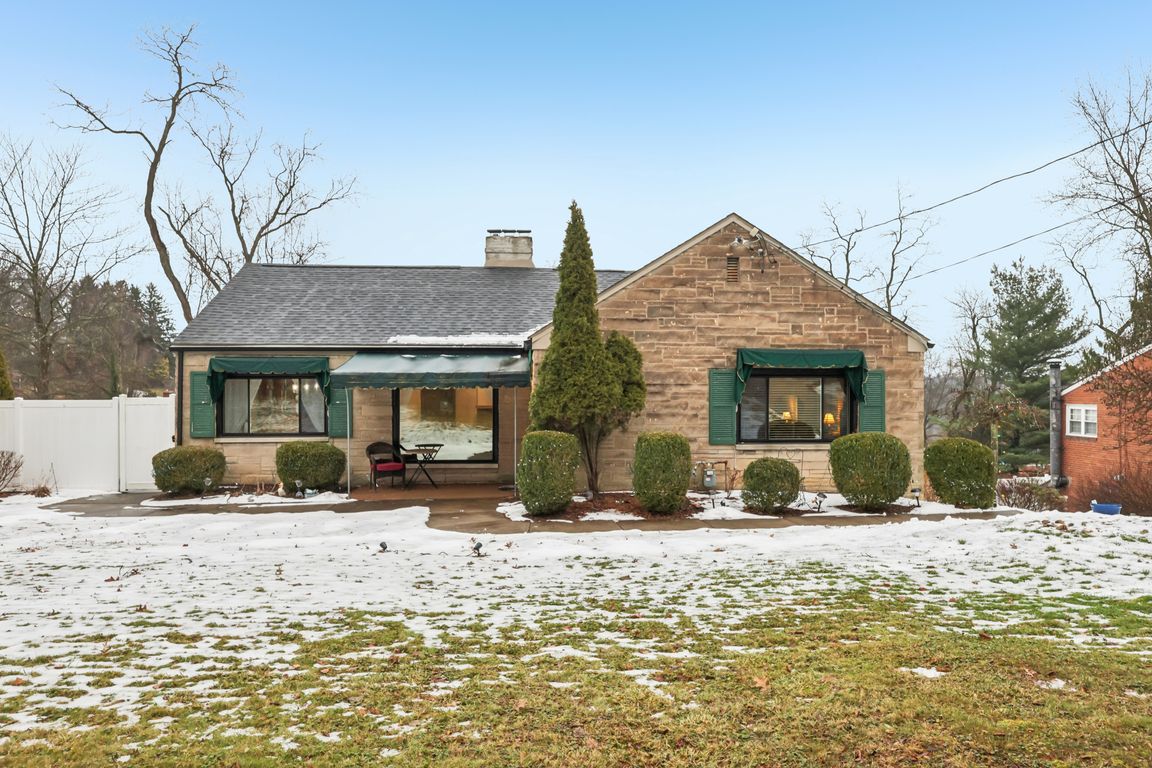 Churchill Rd-S0701-001.jpg