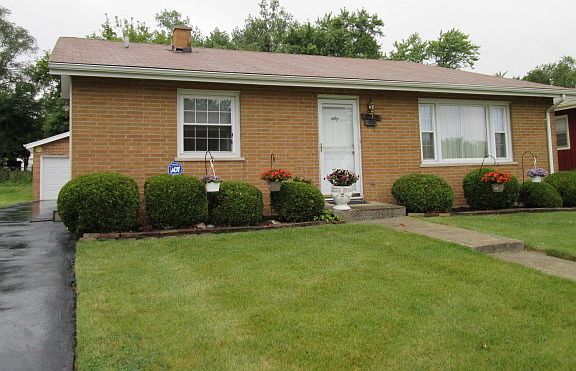 2nd image of 2110 Dickey Ave