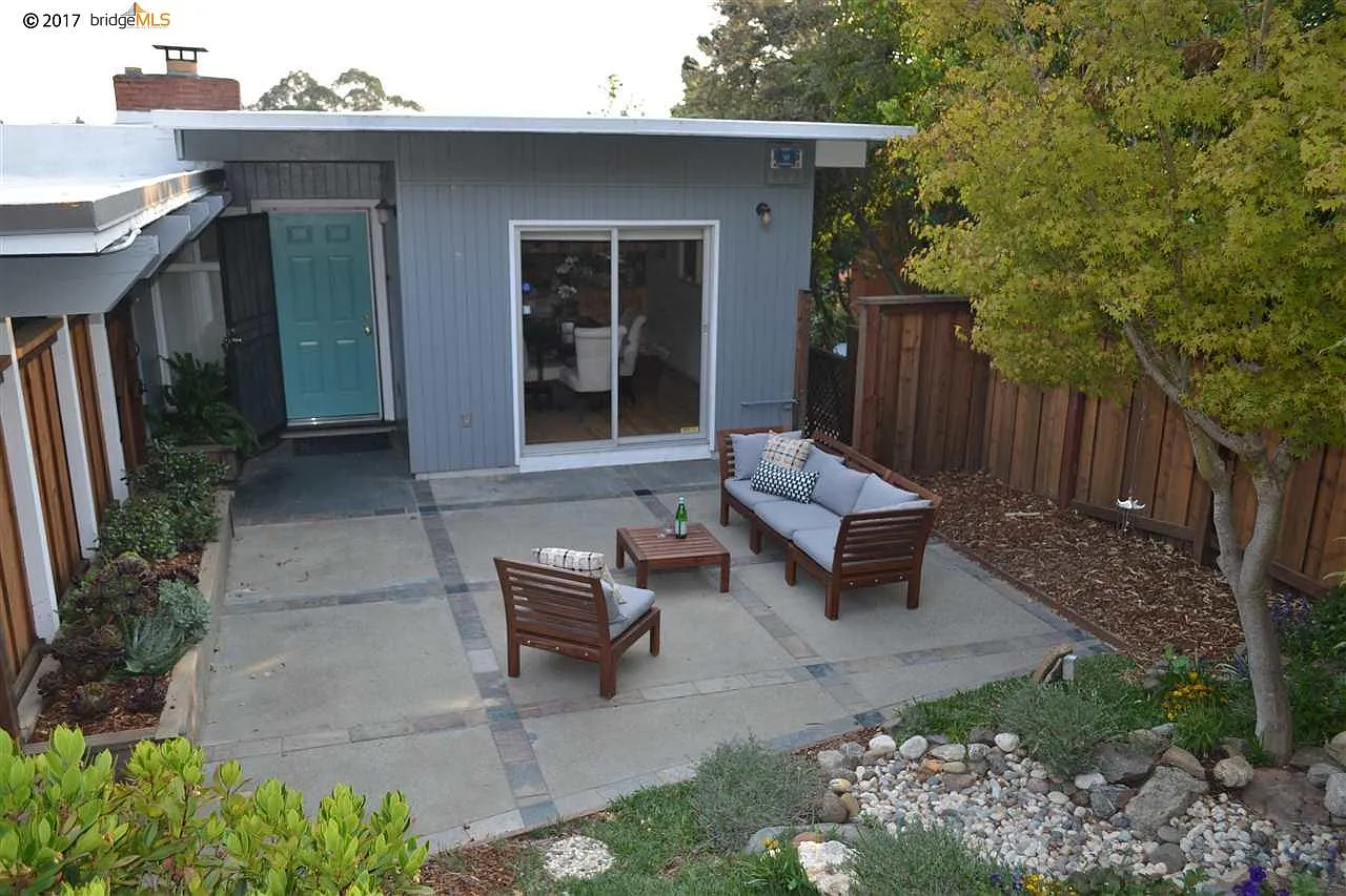 1180 Sterling Ave photo 1