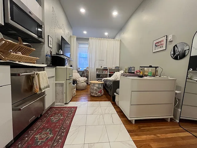 399 Marlborough St #6 — Photo 4