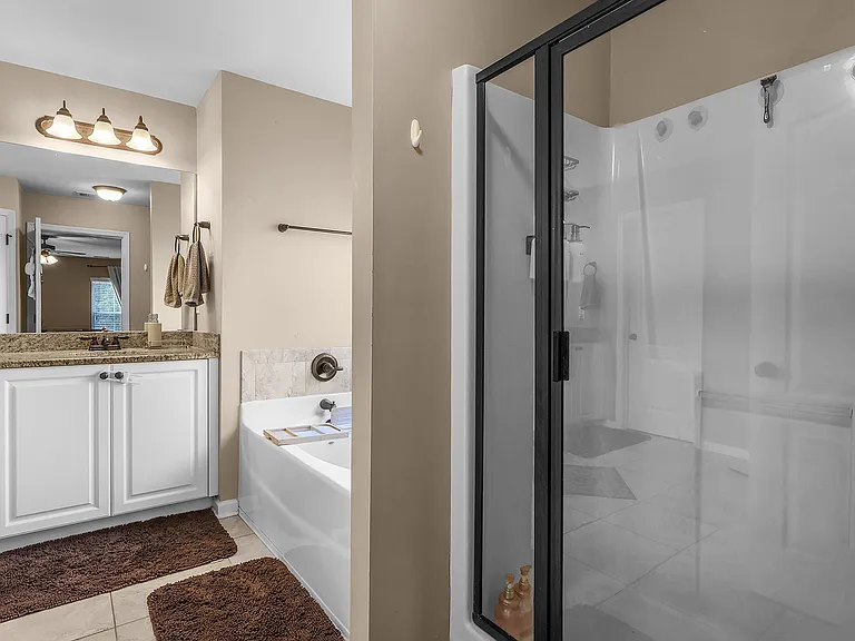 113 Greystone Dr — Photo 42