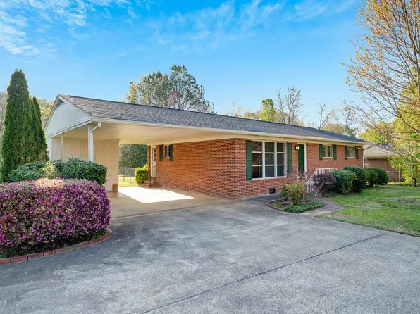 1811 Dug Gap Rd, Dalton, GA 30720