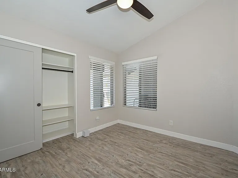 11509 N 109th Way — Photo 37