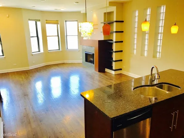 1227 E 46th St APT 2E, Chicago, IL 60653