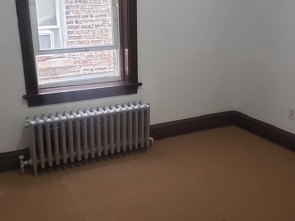 2nd image of 2536 W Cortez St #1B