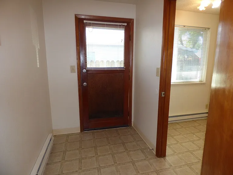 1375-1377 Franklin St NW — Photo 11