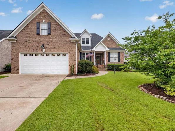 548 Walapai Dr, Fuquay Varina, NC 27526