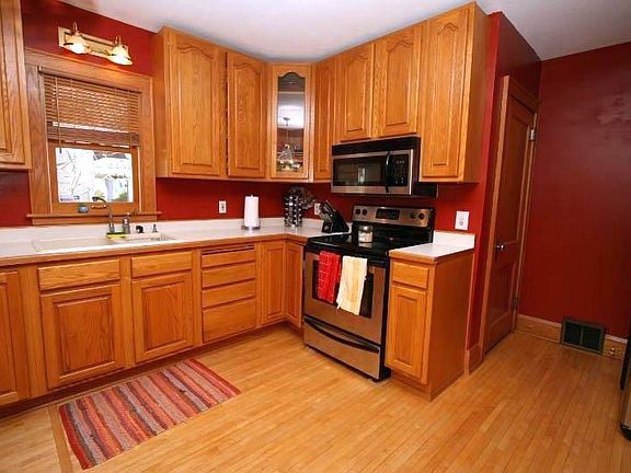 46th-kitchen_12222012