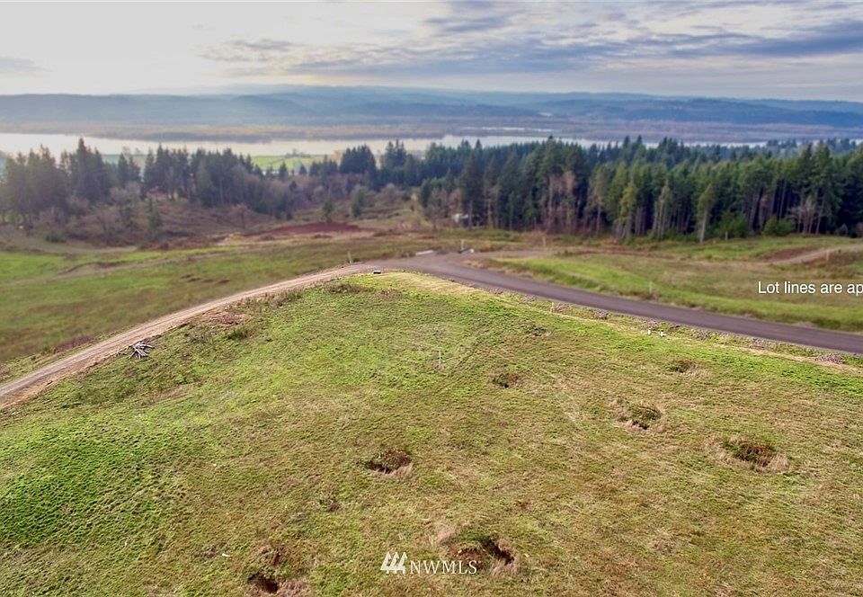 2nd image of 325 Island View Drive #E
