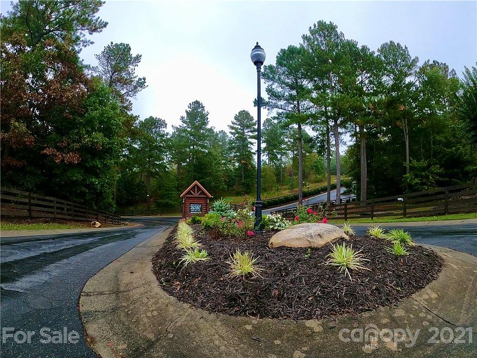 1012 W Paradise Harbor Dr Connelly Springs, NC, 28612 Apartments for