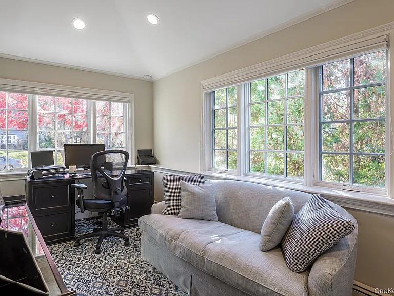 47 Whistler Rd — Photo 8