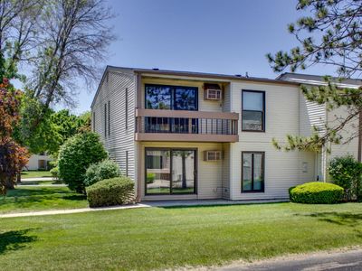 1876 Haymarket Rd, Waukesha, WI, 53189