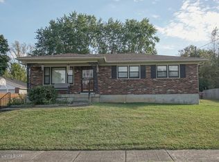 5104 Mediterranean Ct, Louisville, KY 40219