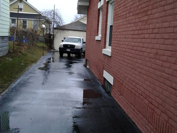 5th image of 1652 Saint Agnes Ave