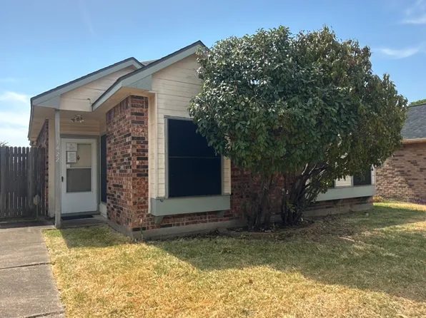 1422 Windmill Ln, Mesquite, TX 75149