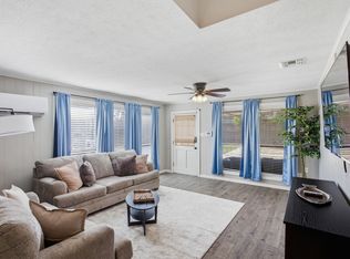 922 6th St #B, Lake Charles, LA 70601