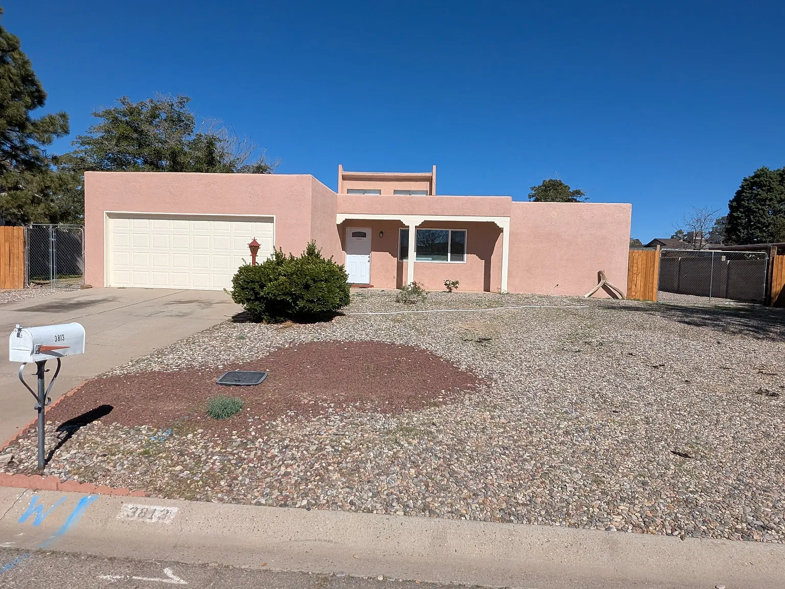 4 bed, 2057 sqft, $2,395 — Photo 1
