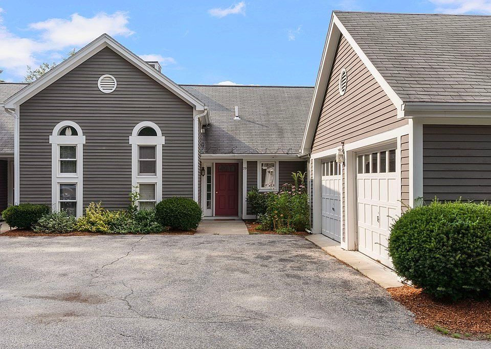 Castle Hill 29 Ledgebrook Dr Blackstone MA Zillow