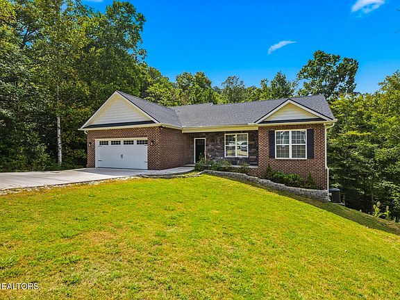 4th image of 334 Timber Creek Rd