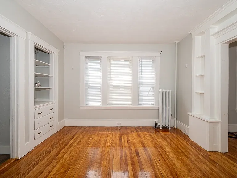 143 Highland Ave #1 — Photo 4