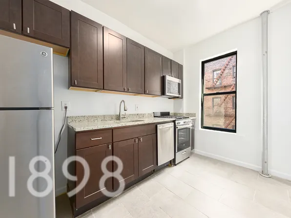 1 Wadsworth Avenue image 1 of 4