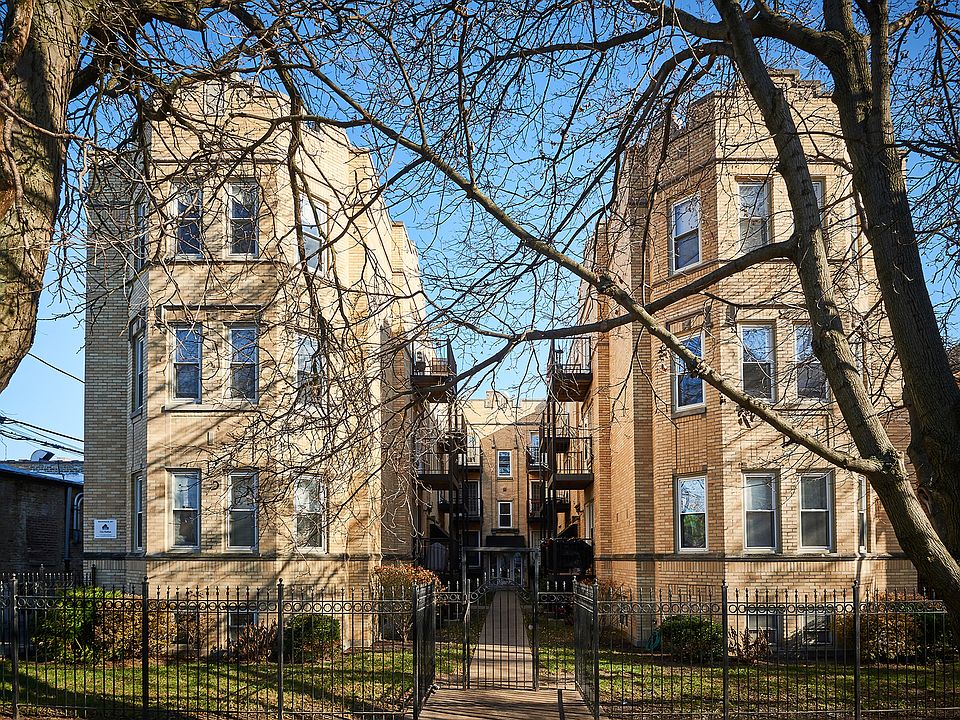 1st image of 6341 N Washtenaw Ave APT 3E