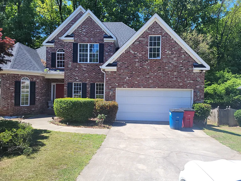 618 Millrun Ct — Photo 17