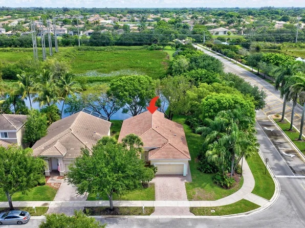 19305 SW 66th Street, Pembroke Pines, FL 33332