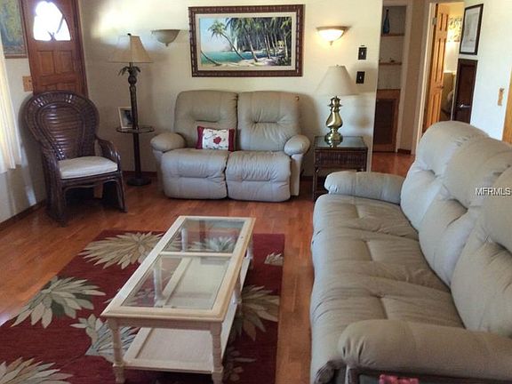 4th image of 780 Orchard Ln