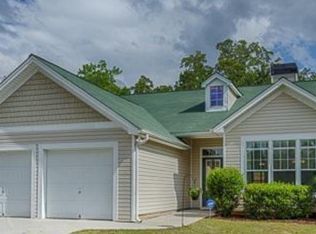 109 Meadowbrook Ln, Grantville, GA 30220