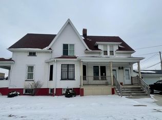 2102 52nd St, Kenosha, WI 53140