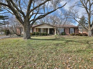 323 Sudbury Ln, Ballwin, MO
