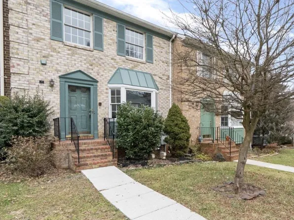 34 Cherrywood Ct, Cockeysville, MD 21030
