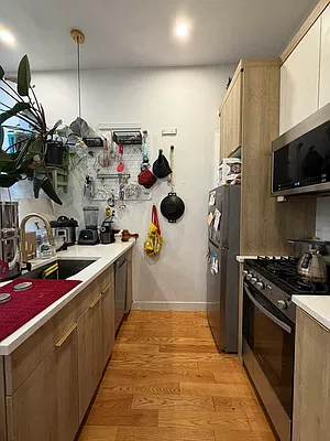 Kitchen, photo 1
