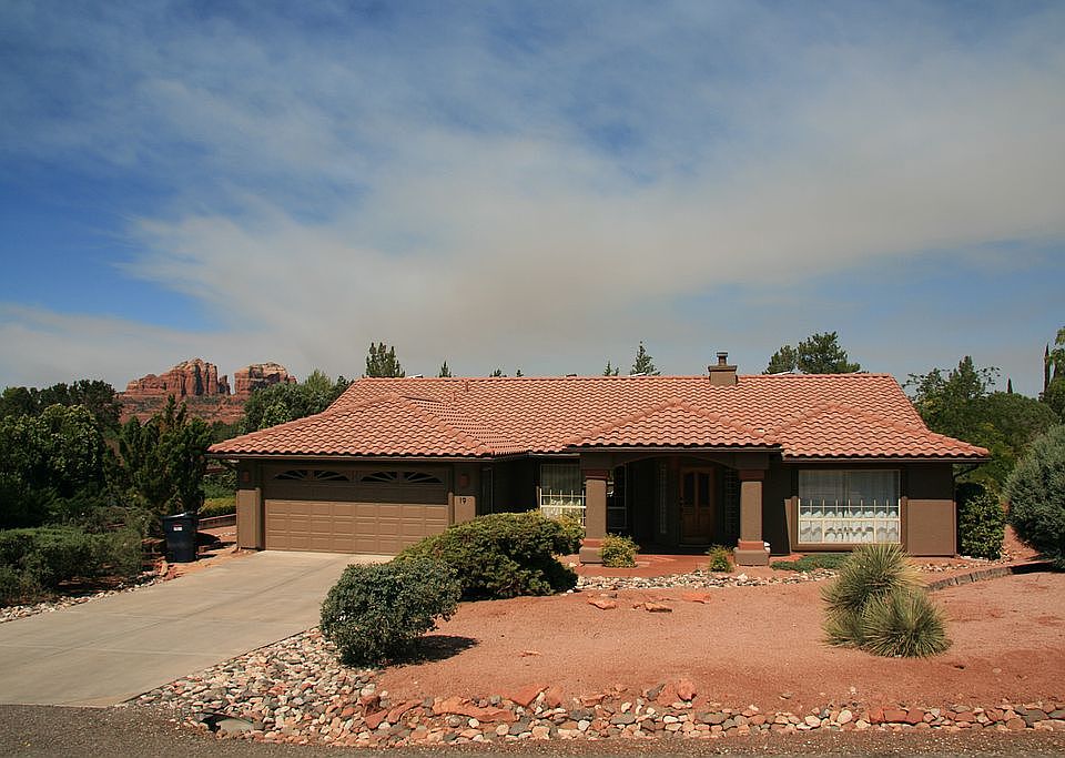 1st image of 19 Panorama Ln
