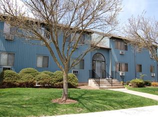 65 Tunison Ln, Bridgewater, NJ 08807