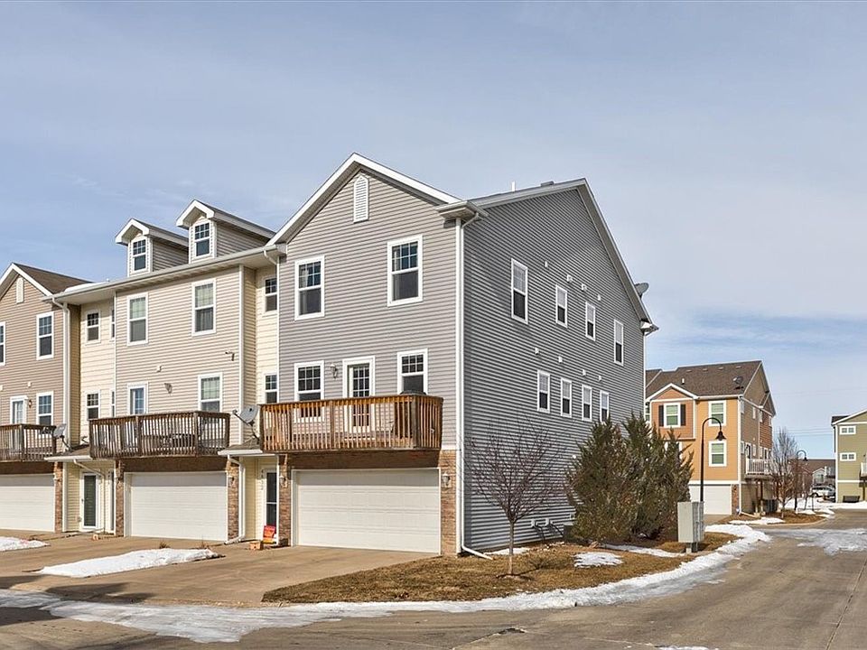 1st image of 4832 NE Milligan Ln