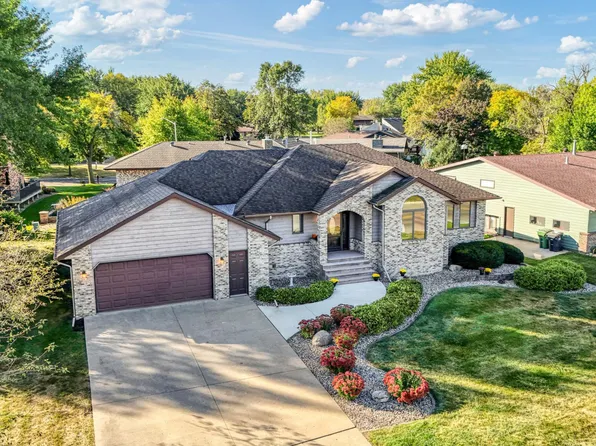 1969 S Shore Dr, Worthington, MN 56187