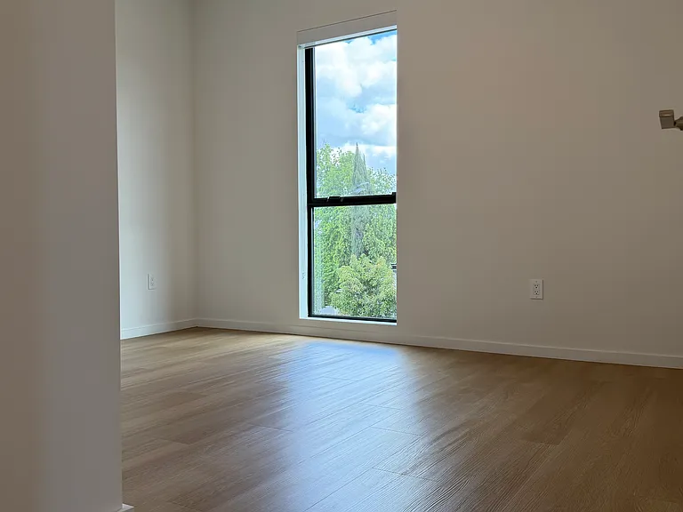 5119 Colfax Ave #303 — Photo 10