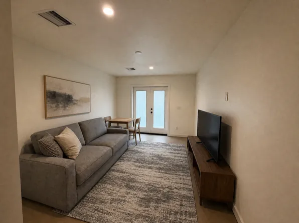 1726 N 74th Pl, Scottsdale, AZ 85257