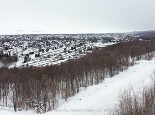 66 Kenreta Dr, North Bay, ON P1C0A5