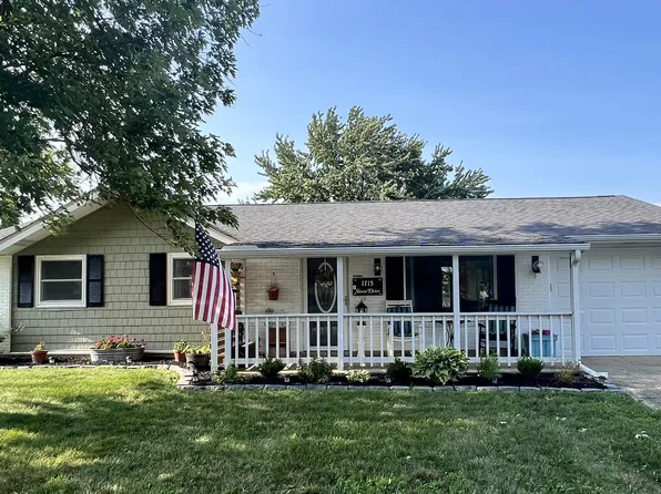1715 Sioux Dr, Circleville, OH 43113