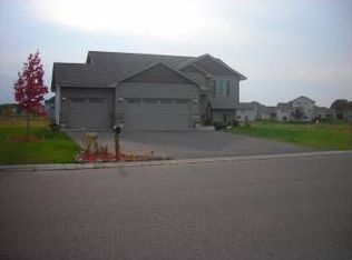 15360 Goodview Ave N, Hugo, MN 55038
