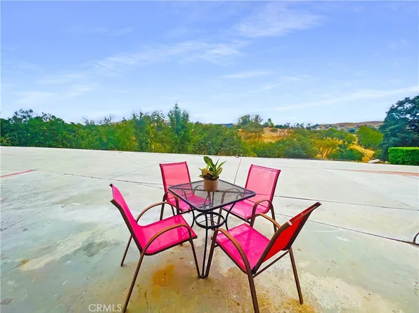3420 Templeton Rd #2, Atascadero, CA 93422