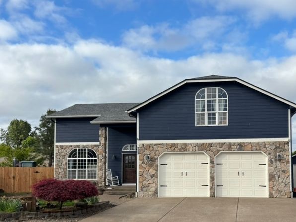 1009 SE Heather Ln